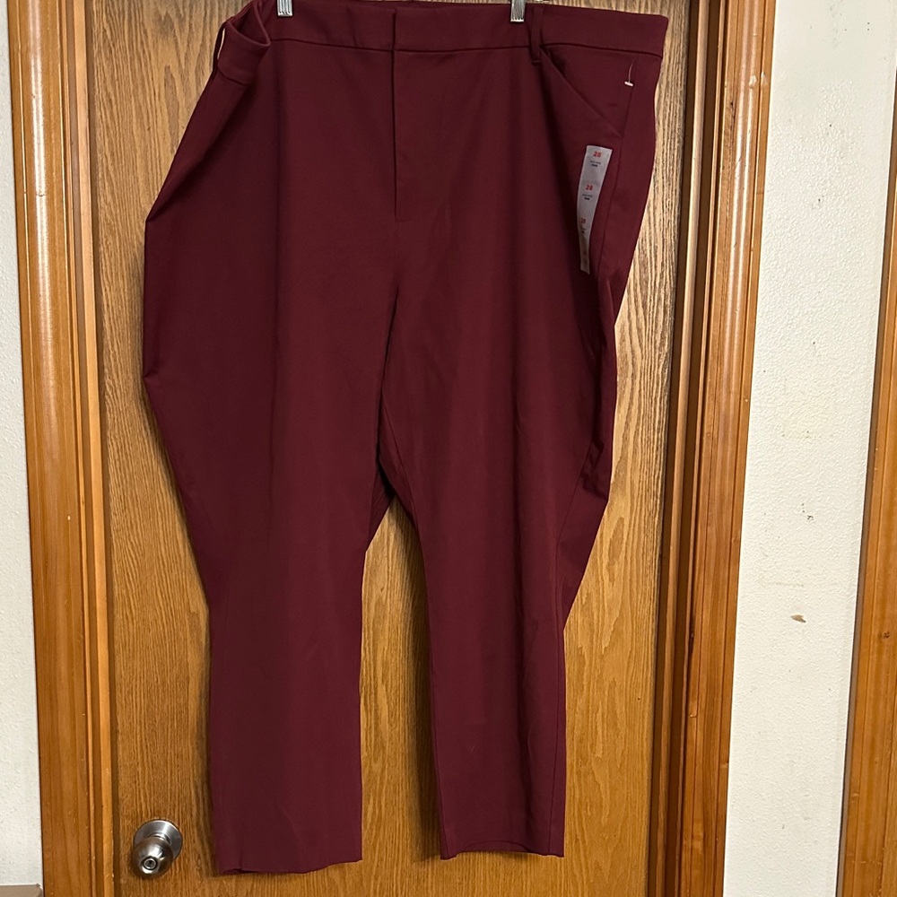 Old Navy Women's Burgundy Trousers
